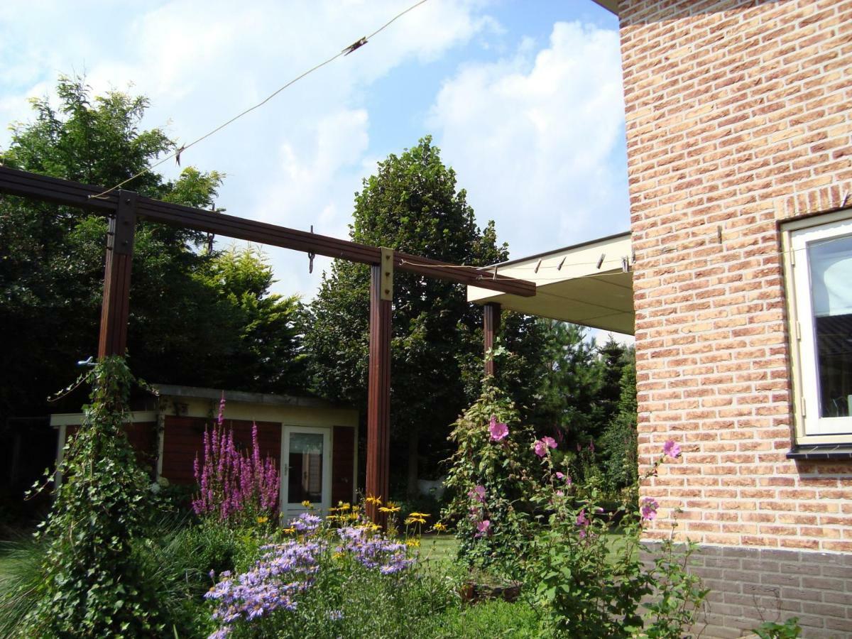 Vakantiehuis Petrarca Putten Exterior photo